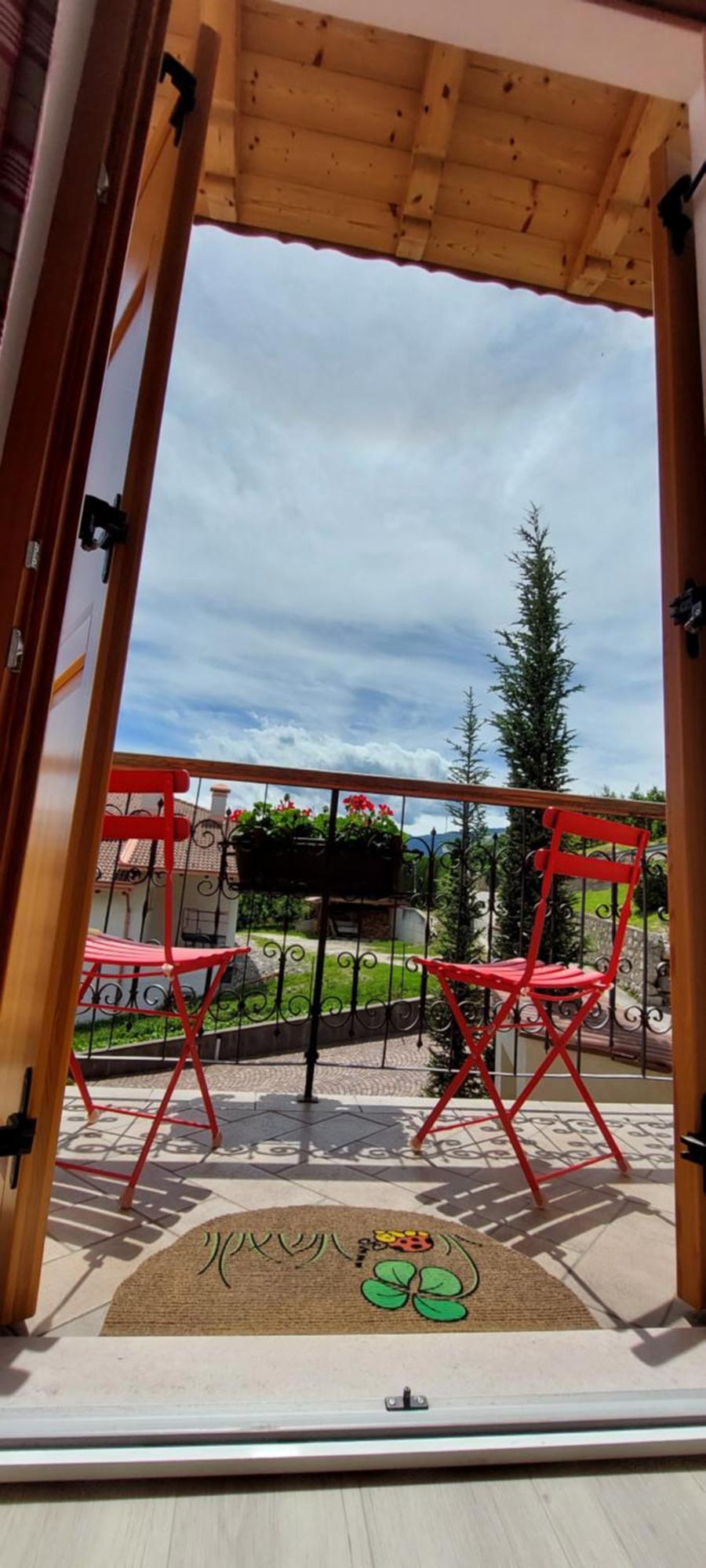 Horse House Bed & Breakfast Romallo Luaran gambar