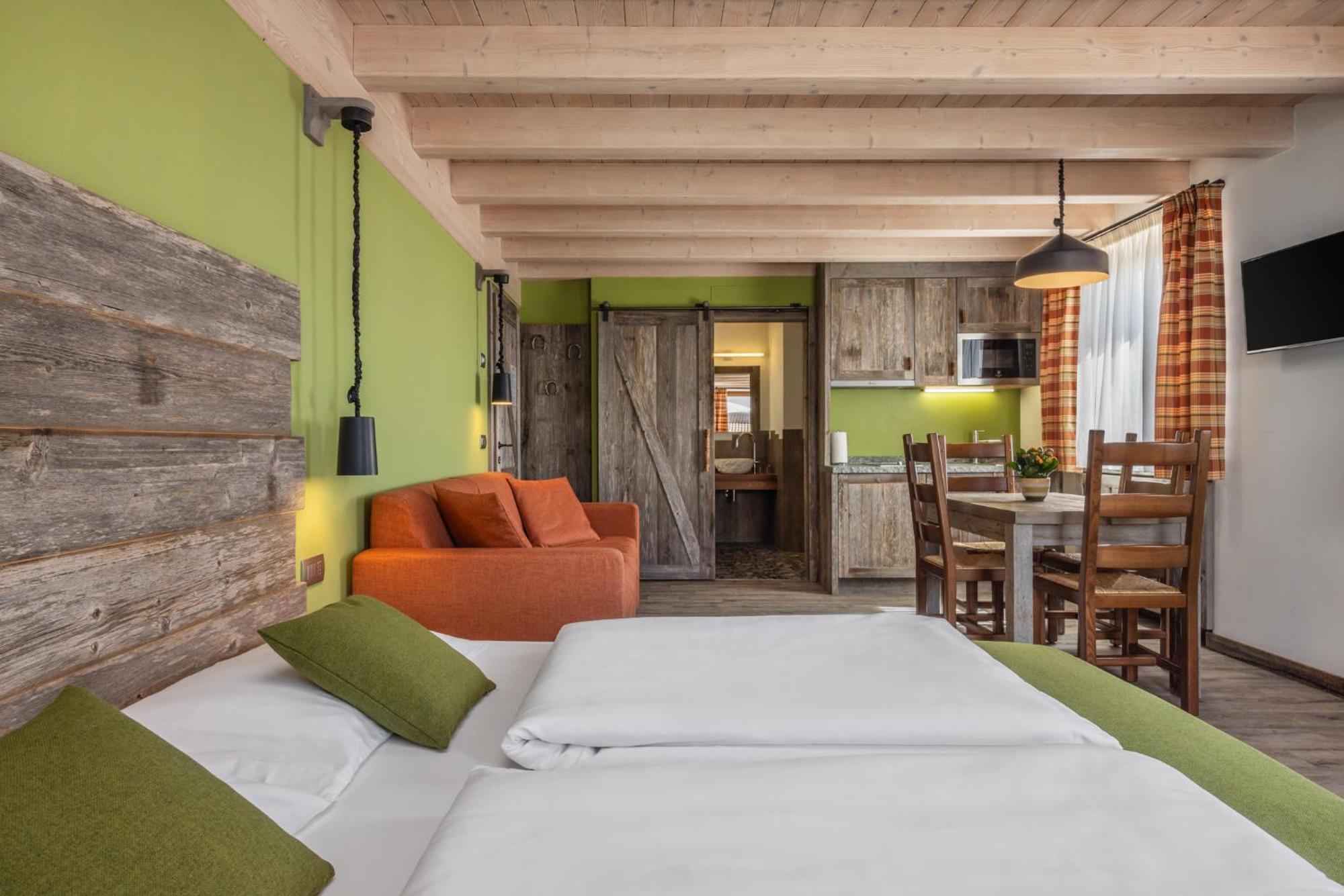 Horse House Bed & Breakfast Romallo Luaran gambar
