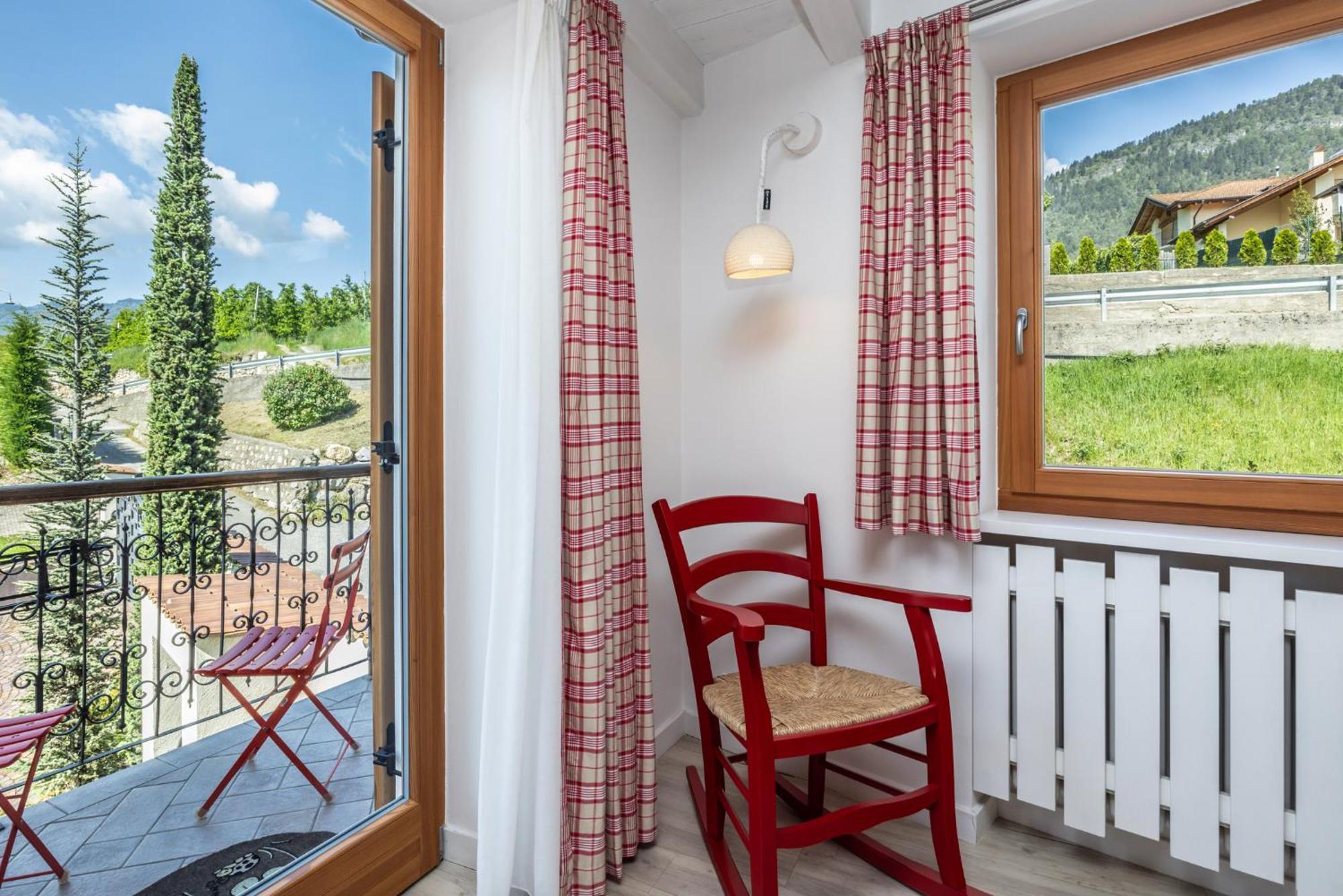 Horse House Bed & Breakfast Romallo Luaran gambar